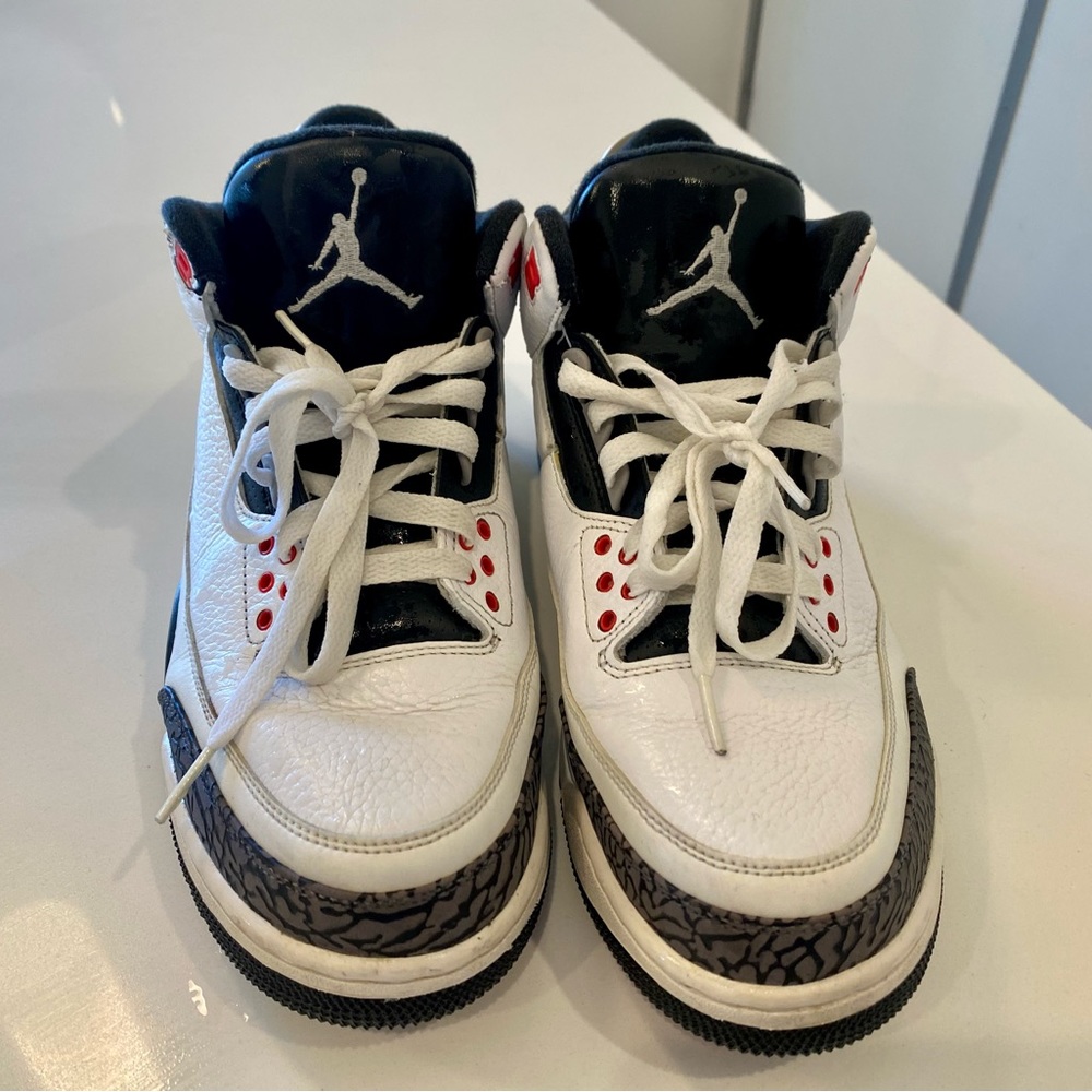 Air Jordan 3 Retro Infrared 23 Size 10.5
